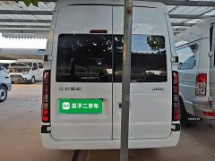Jianglin Fushun Jiangling Ford 2.0T 6MT Diesel Mid-Axle Mid-High Roof Commercial Multi-Purpose 7-Seater - ფოტო 6