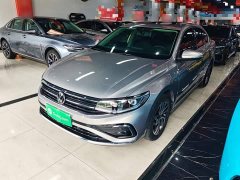 Volkswagen Bora 200TSI DSG Comfort Edition - ფოტო 2