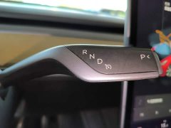 Tesla Model Y Standard Range RWD - ფოტო 14
