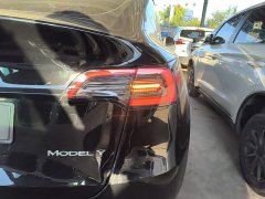 Tesla Model Y Standard Range RWD - ფოტო 8