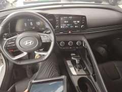 Hyundai Elantra 2023 1.5L CVT GLX Elite - ფოტო 10