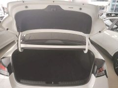 Hyundai Elantra 2023 1.5L CVT GLX Elite - ფოტო 19