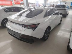 Hyundai Elantra 2023 1.5L CVT GLX Elite - ფოტო 7