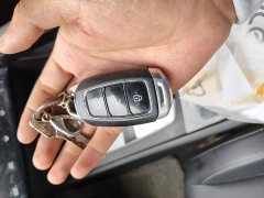 Hyundai Elantra 1.5L CVT Luxury - ფოტო 12