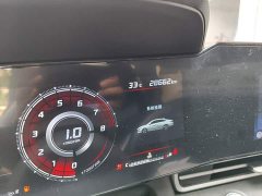 Hyundai Elantra 1.5L CVT Luxury - ფოტო 5