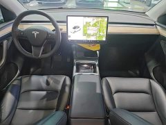 Tesla Model Y Standard Range RWD - ფოტო 10