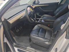 Tesla Model Y Standard Range RWD - ფოტო 15
