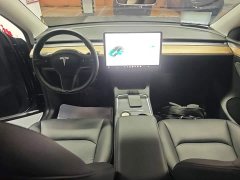 Tesla Model Y Long Range All-Wheel Drive - ფოტო 10