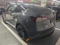Tesla Model Y Long Range All-Wheel Drive - ფოტო 5
