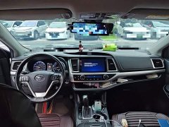 Toyota Highlander 2021 2.0T AWD Luxury 7-Seater - ფოტო 13