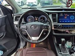 Toyota Highlander 2021 2.0T AWD Luxury 7-Seater - ფოტო 3