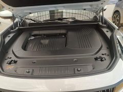 Lynk & Co Geely Lynk & Co 09 2021 2.0T Halo Six-Seater - ფოტო 20