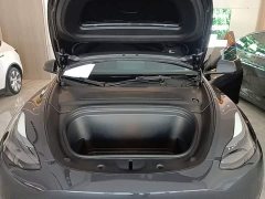 Tesla Model Y Rear-Wheel Drive - ფოტო 20