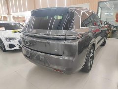 Li Auto L8 Pro - ფოტო 7
