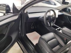 Tesla Model Y Rear-Wheel Drive - ფოტო 16