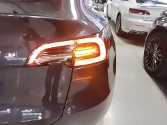 Tesla Model Y Rear-Wheel Drive - ფოტო 8