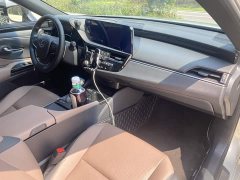 Lexus ES 200 Premium Edition - ფოტო 2