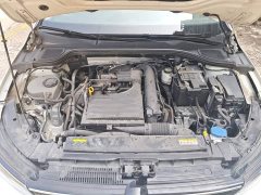Volkswagen Golf 2021 200TSI DSG - ფოტო 11