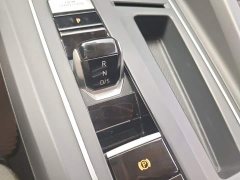 Volkswagen Golf 2021 200TSI DSG - ფოტო 7