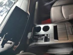 Toyota Sienna 2.5L Hybrid Premium Edition - ფოტო 7