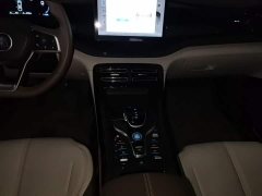 BYD Qin PLUS Glory Edition DM-i 55KM Leading - ფოტო 10