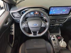 Ford Focus Sedan EcoBoost 180 Automatic ST Line - ფოტო 15