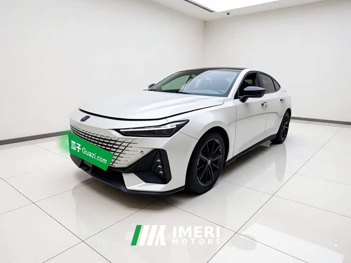 Changan UNI-V 1.5T Premium - ავტომობილი ჩინეთიდან