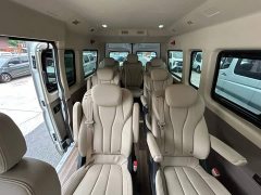 Maxus V80 PRO Aoyuntong 2.0T AMT Long Wheelbase Mid Roof 6/7/8/9-seater - ფოტო 2