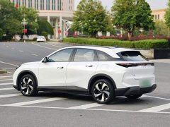 BAIC ARCFOX Alpha T5 Extended Range 1215 Yuan Jing Zhi Xing Version - ფოტო 10