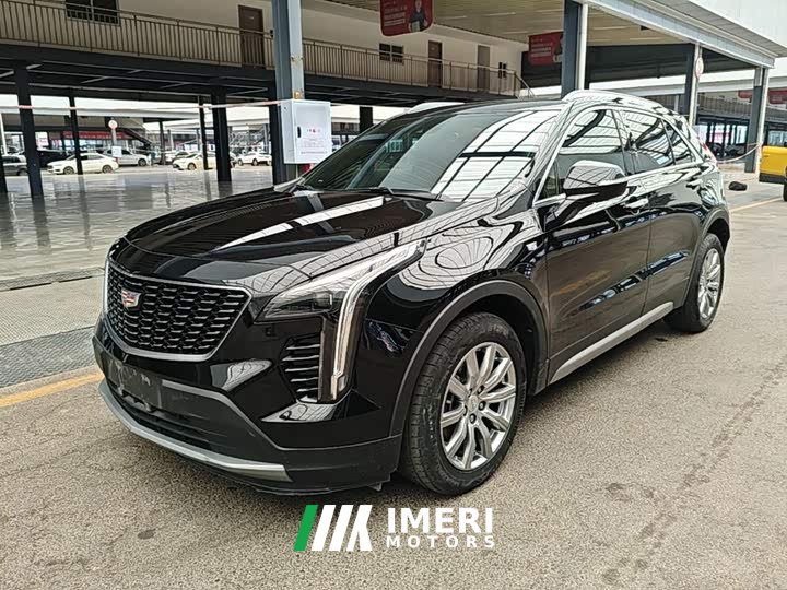 Cadillac XT4 2022 28T FWD Luxury - ავტომობილი ჩინეთიდან