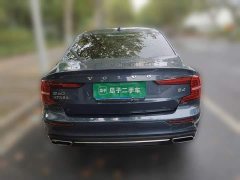 Volvo S60 B4 Intelligent Remote Luxury Edition - ფოტო 4