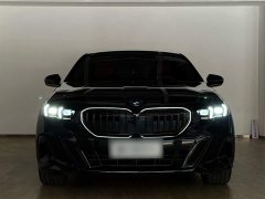 BMW 5 Series 525Li M Sport Package - ფოტო 12