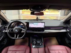 BMW 5 Series 525Li M Sport Package - ფოტო 13
