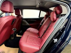 BMW 5 Series 525Li M Sport Package - ფოტო 18