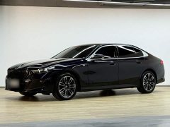 BMW 5 Series 525Li M Sport Package - ფოტო 8