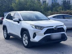 Toyota RAV4 2.0L CVT FWD Urban Edition - ფოტო 11