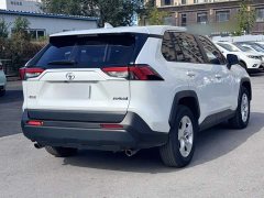 Toyota RAV4 2.0L CVT FWD Urban Edition - ფოტო 15