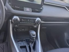 Toyota RAV4 2.0L CVT FWD Urban Edition - ფოტო 9