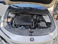 Changan UNI-V 2023 1.5T Premium - ფოტო 11