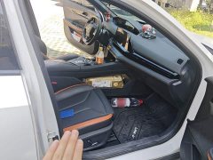 Changan UNI-V 2023 1.5T Premium - ფოტო 17