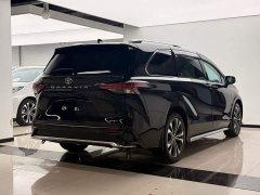 Toyota Gravia 2.5L Hybrid Flagship ULTRA Edition - ფოტო 12