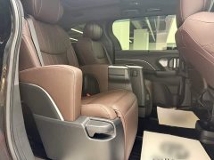 Toyota Gravia 2.5L Hybrid Flagship ULTRA Edition - ფოტო 6