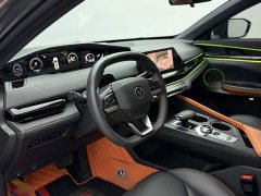 Changan UNI-V 1.5T Deluxe - ფოტო 17