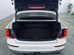 Volvo S60 B4 Smart Luxury Edition - ფოტო 13