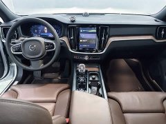 Volvo S60 B4 Smart Luxury Edition - ფოტო 18