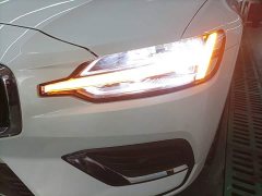 Volvo S60 B4 Smart Luxury Edition - ფოტო 19