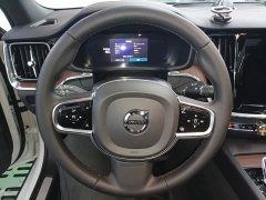 Volvo S60 B4 Smart Luxury Edition - ფოტო 3