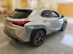 Lexus UX 2020 260h Explore Cool Edition - ფოტო 10