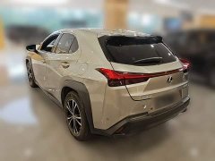 Lexus UX 2020 260h Explore Cool Edition - ფოტო 7