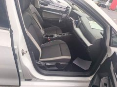 Volkswagen Golf 2024 280TSI DSG Pro 50th Anniversary Legend Edition - ფოტო 9
